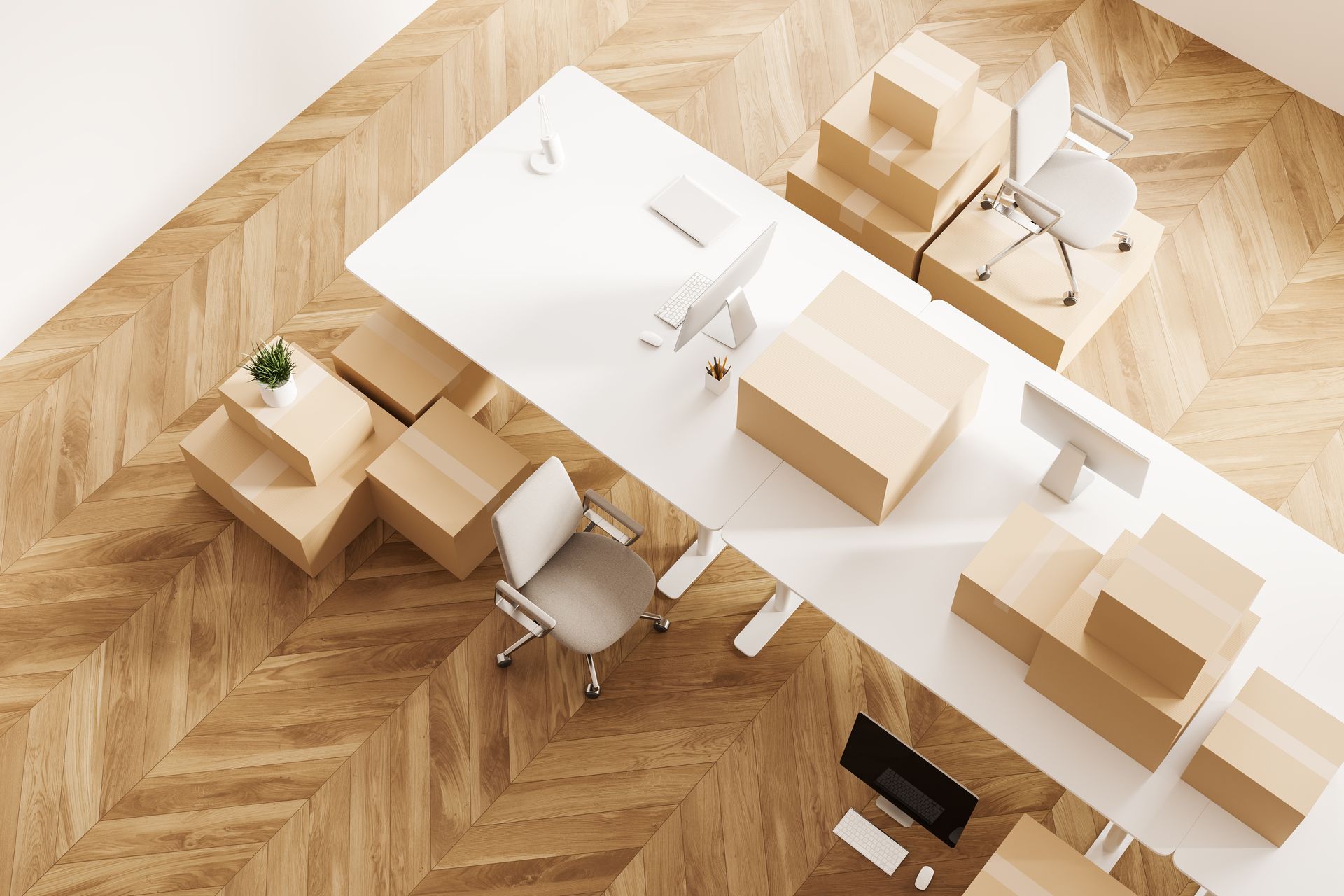 Bureau avec cartons dessus