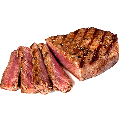 Um bife grelhado é cortado em fatias sobre uma superfície branca
