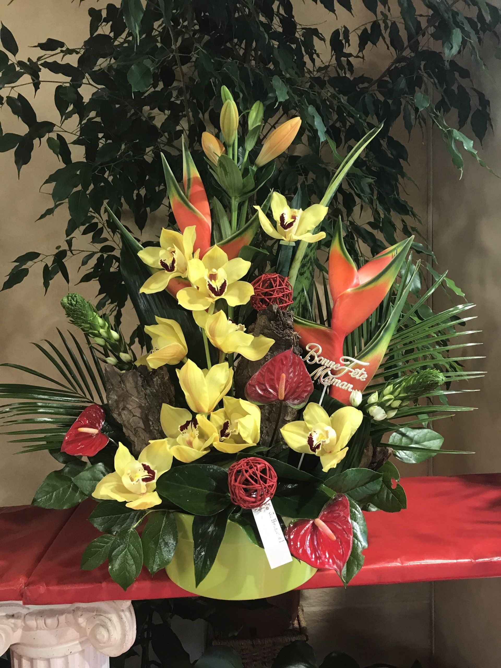 Composition en hauteur colorée