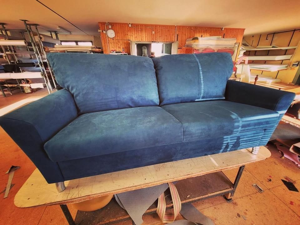 Blaue Couch