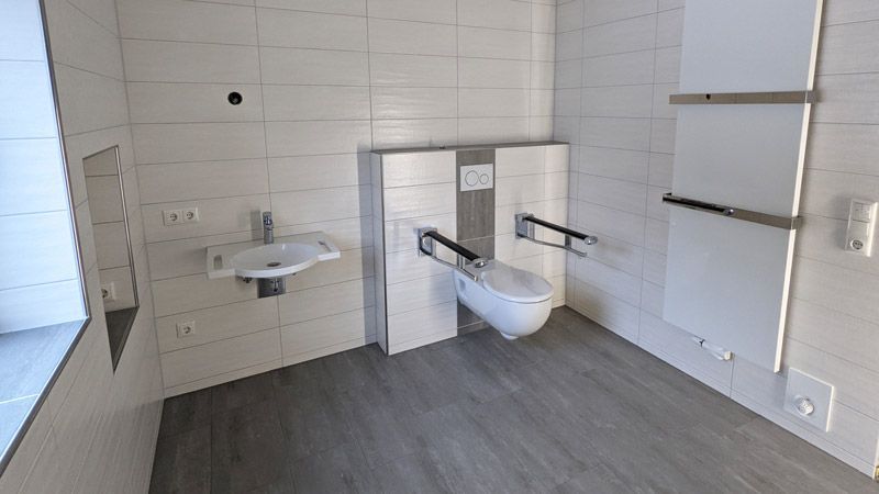 Sanitär, behindertengerecht, barrierefreies Bad