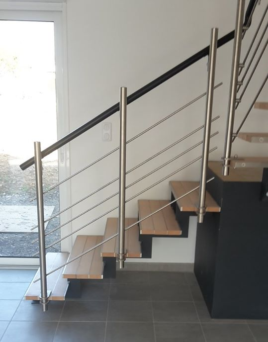 Rampes métalliques intérieures