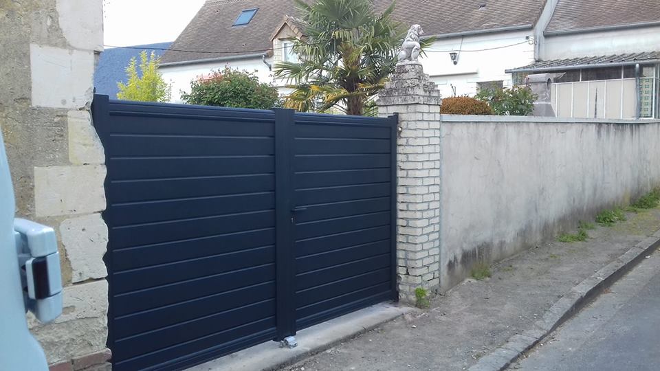 Portail aluminium couleur