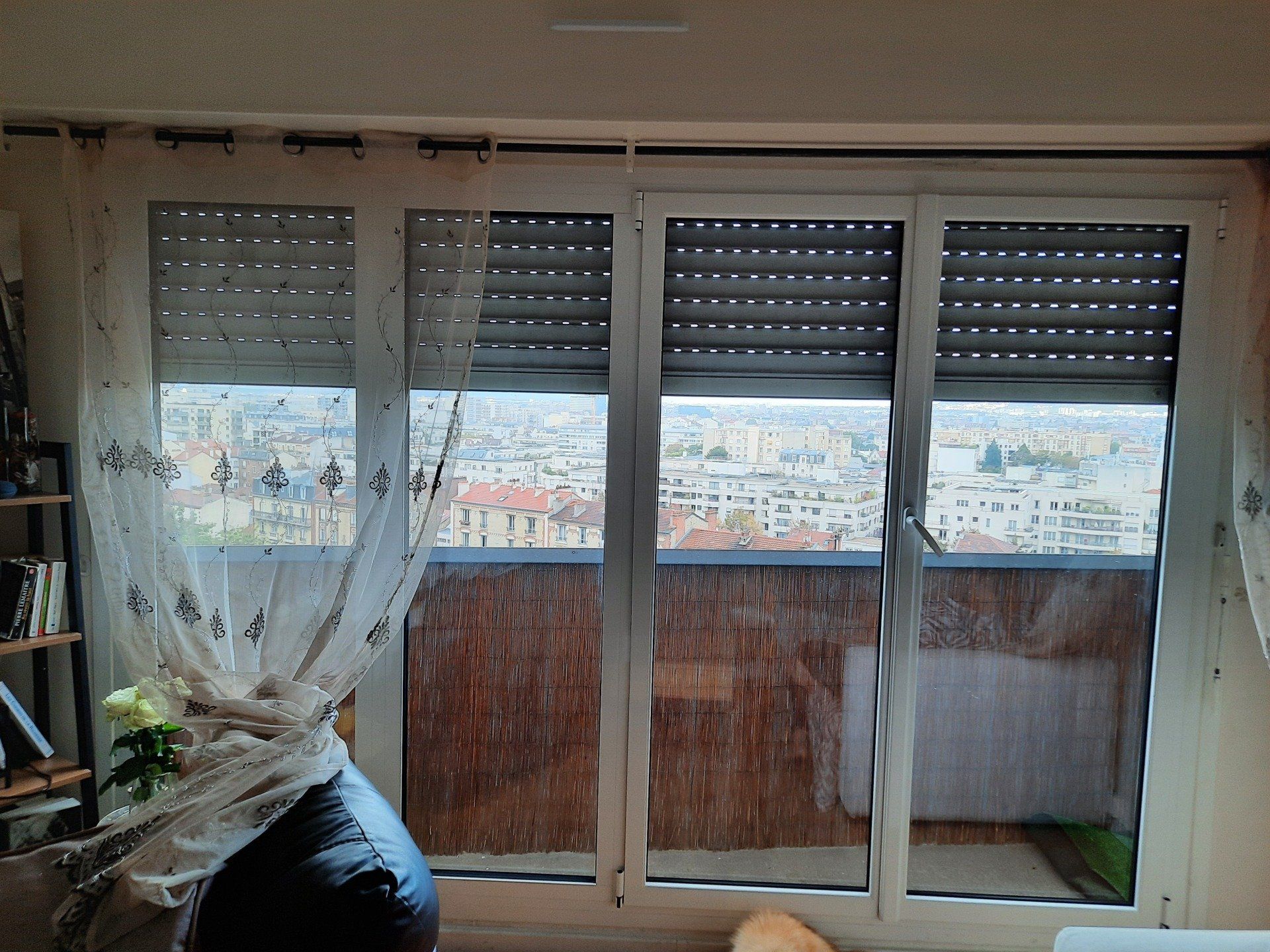 Volet roulant et fenêtre