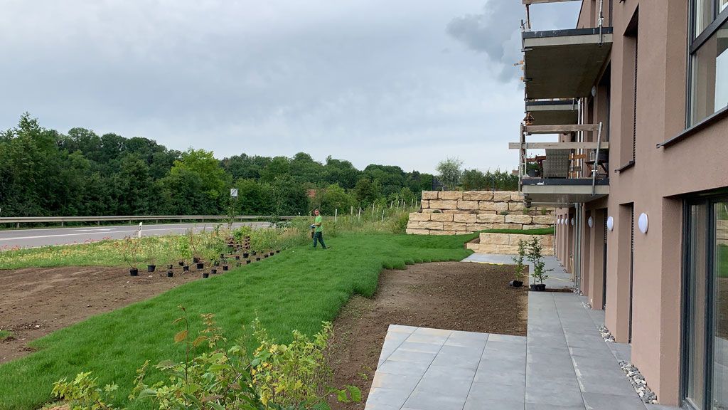 Gartenpflege