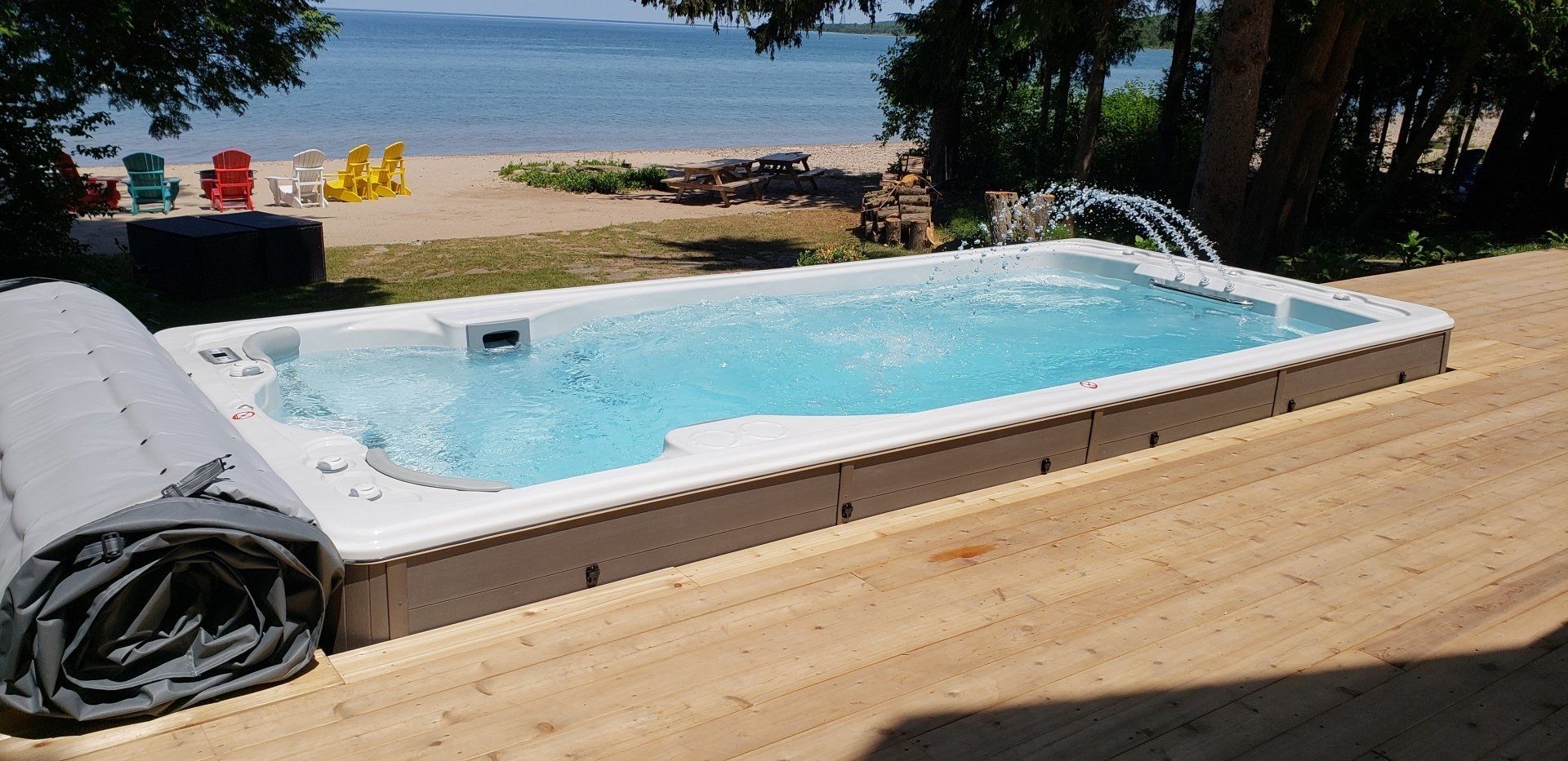 Grand jacuzzi creusé