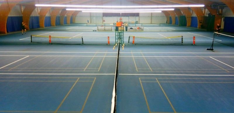 varistontenniskeskus