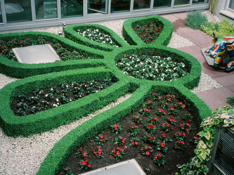 Bepflanzung in Blumenform