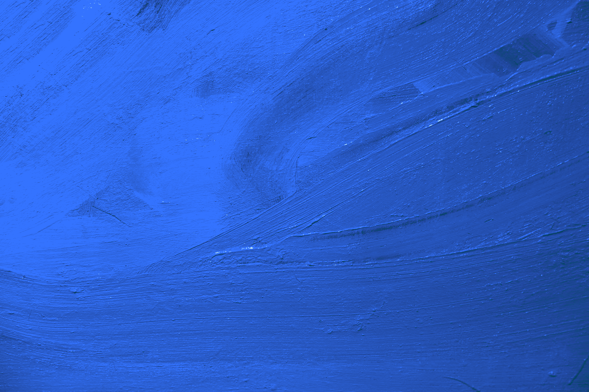 Blaue Farbe an Wand