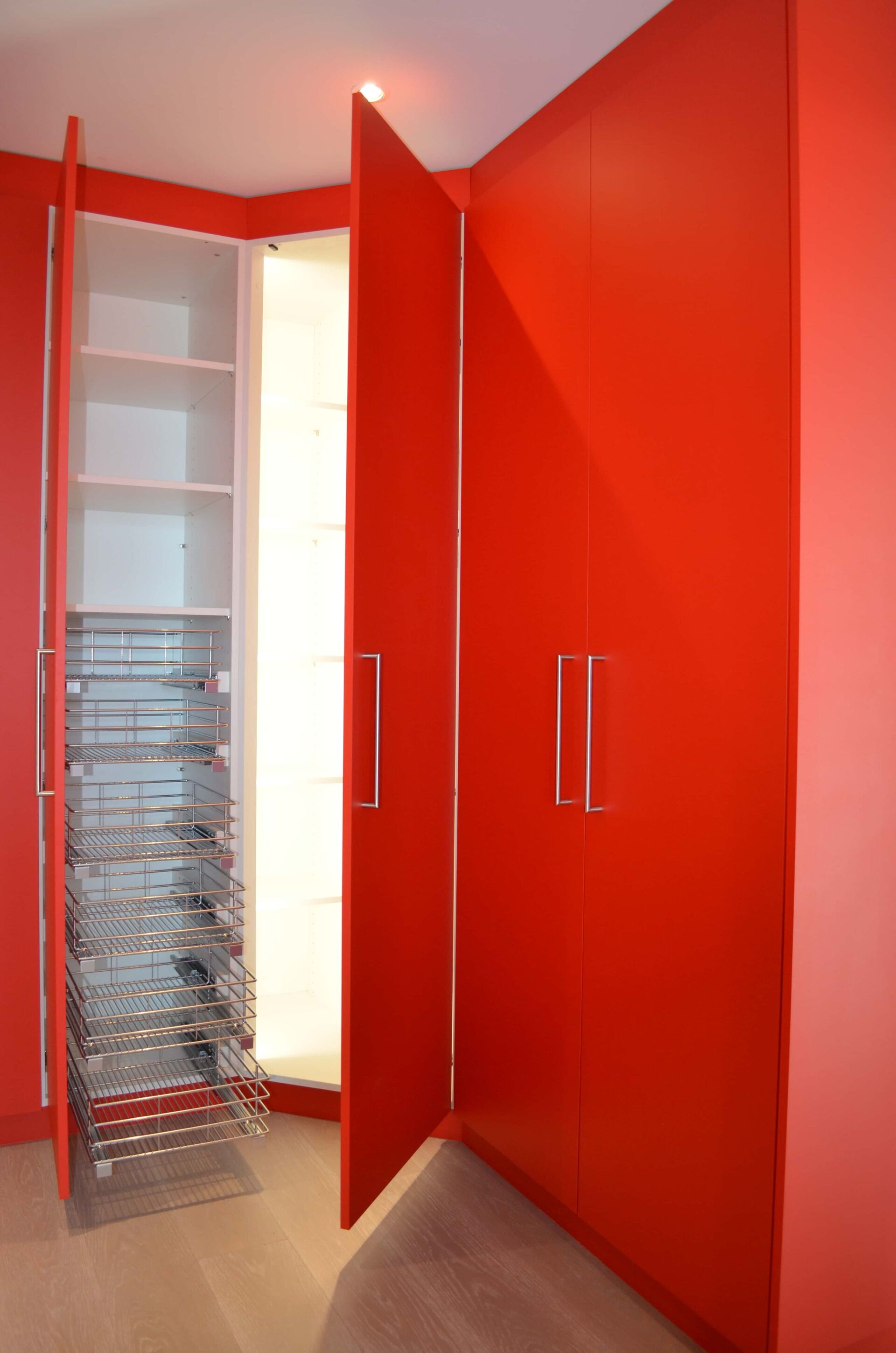 Garin-Davet & Cie SA - Armoire d’angle