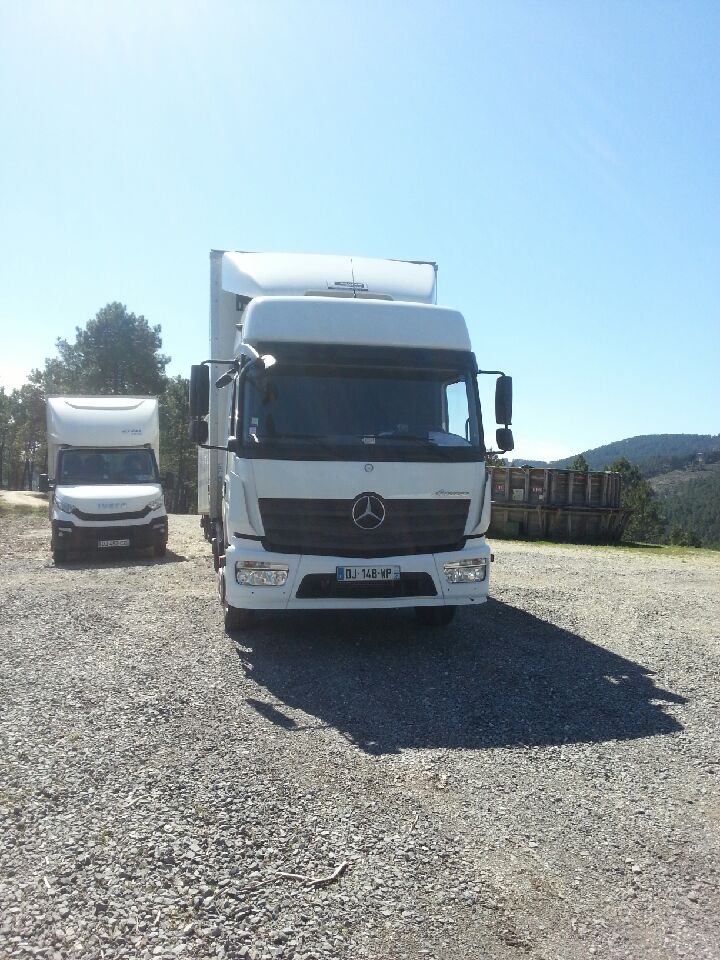 Camion pour le transport d'oeuvres d'art