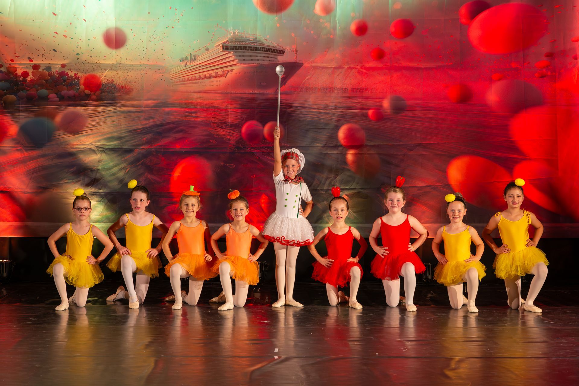 Tanzgruppe auf der Bühne