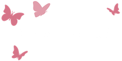 Trois papillons roses sur fond blanc, dont un en bas à gauche et deux en haut.