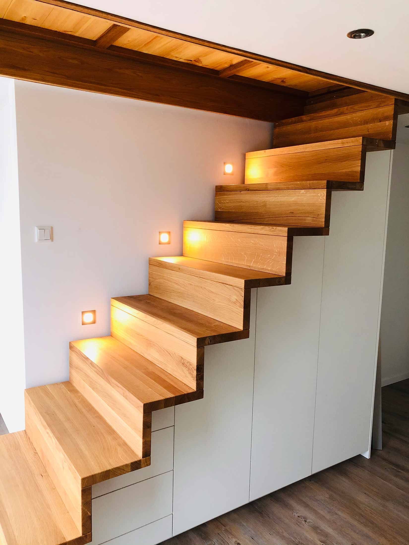Pautz Möbelmanufaktur -Einbauschrank Treppe