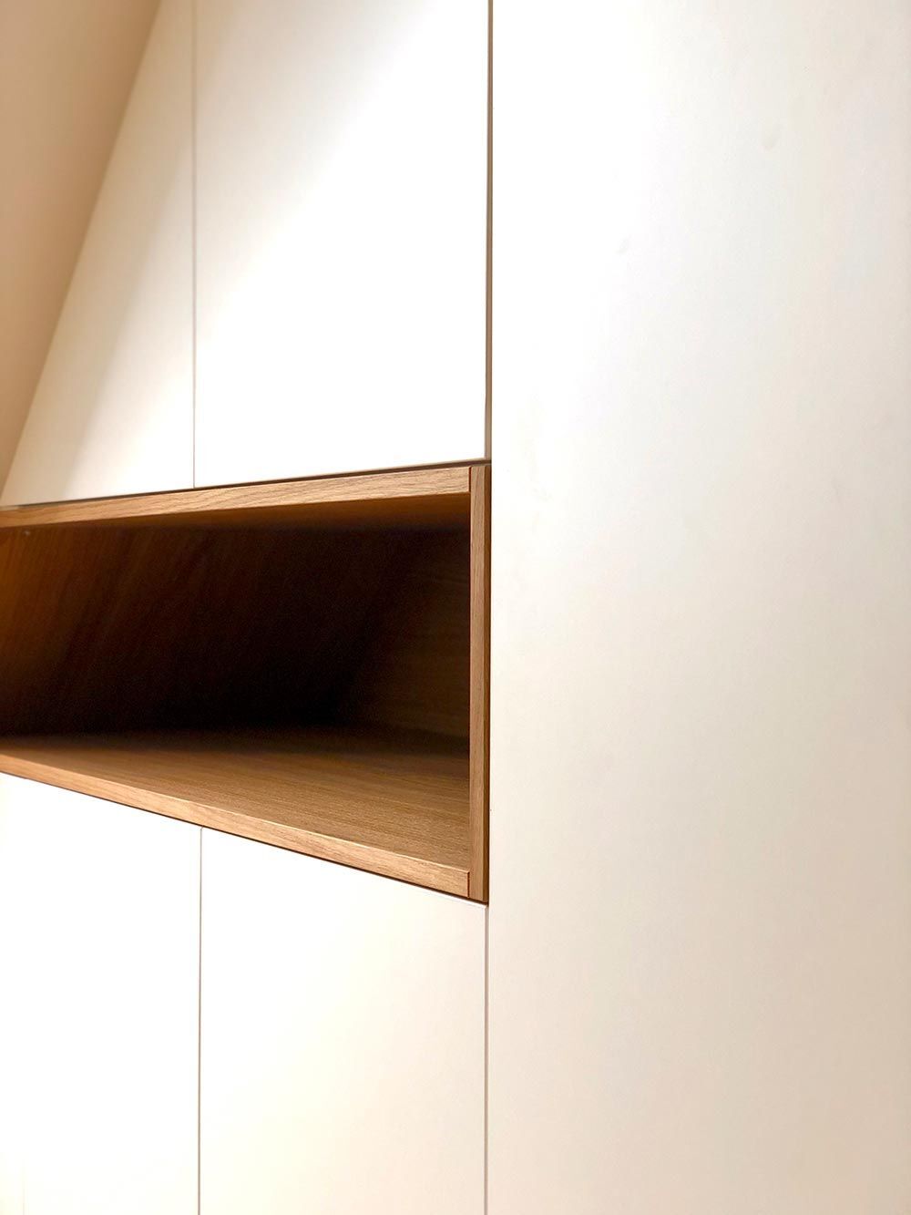 Pautz Möbelmanufaktur -Einbauschrank Dachgeschoss