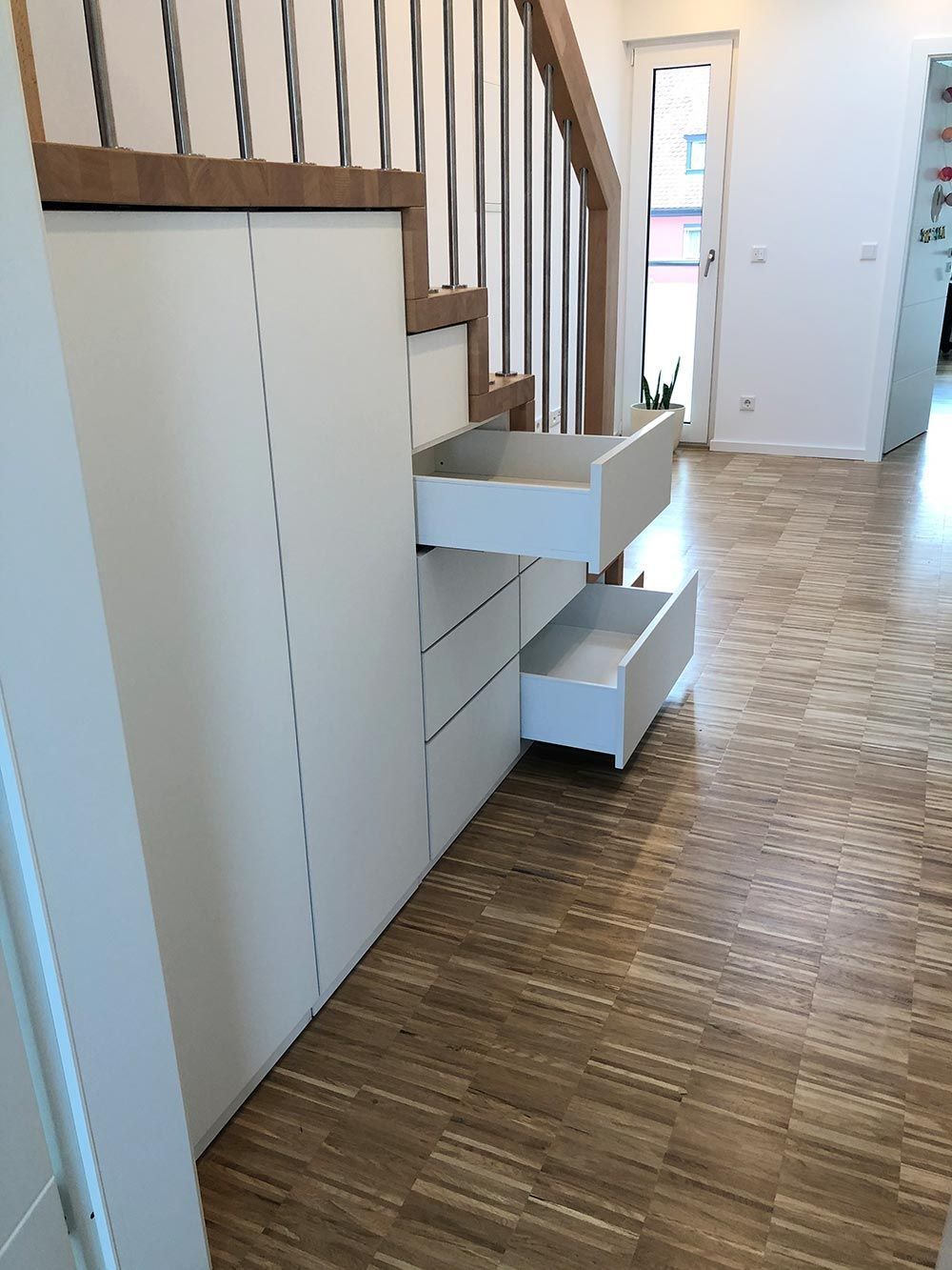 Pautz Möbelmanufaktur - Treppenschrank