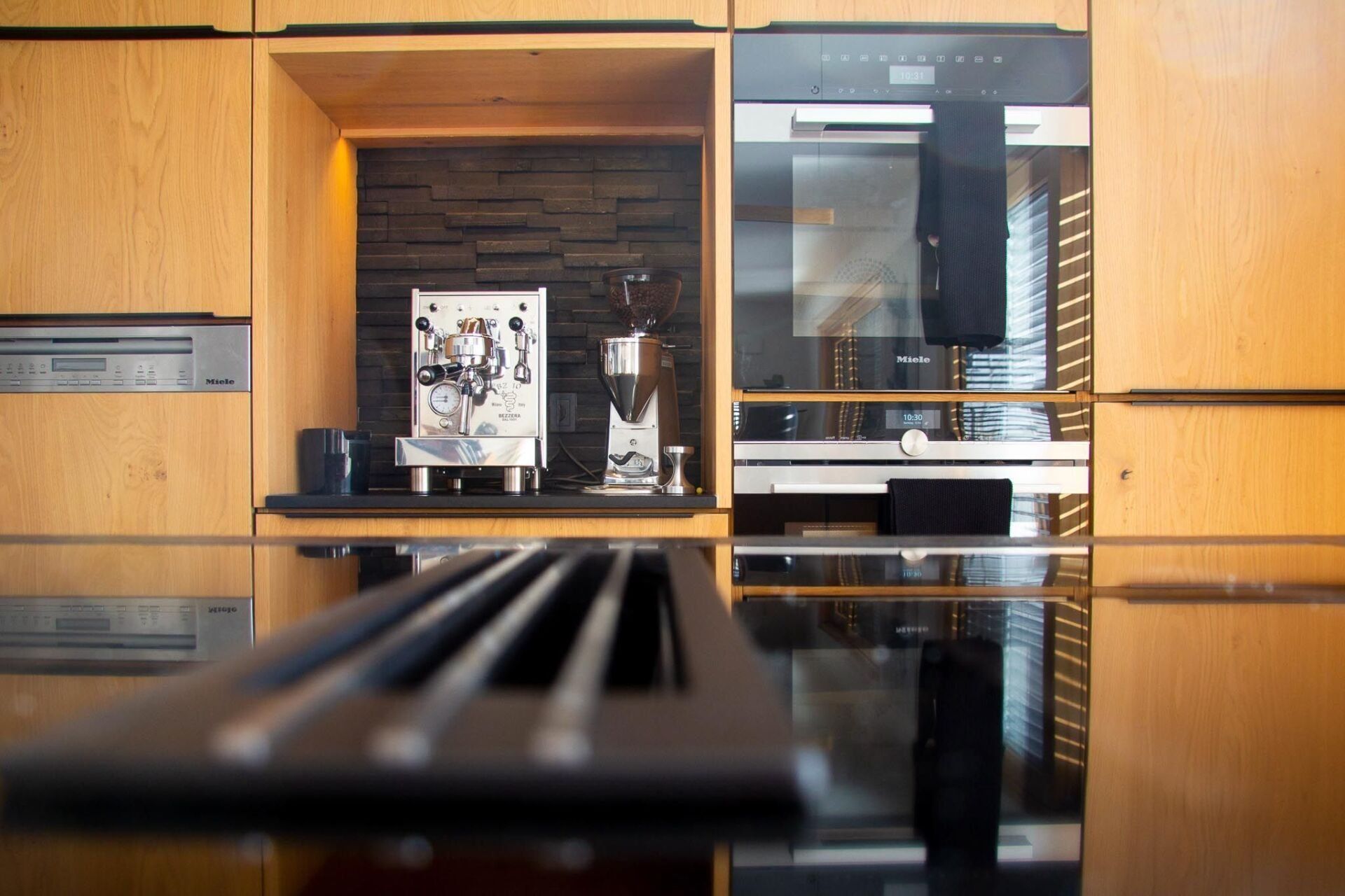 Küche in Hilpoltstein mit Eiche Fronten