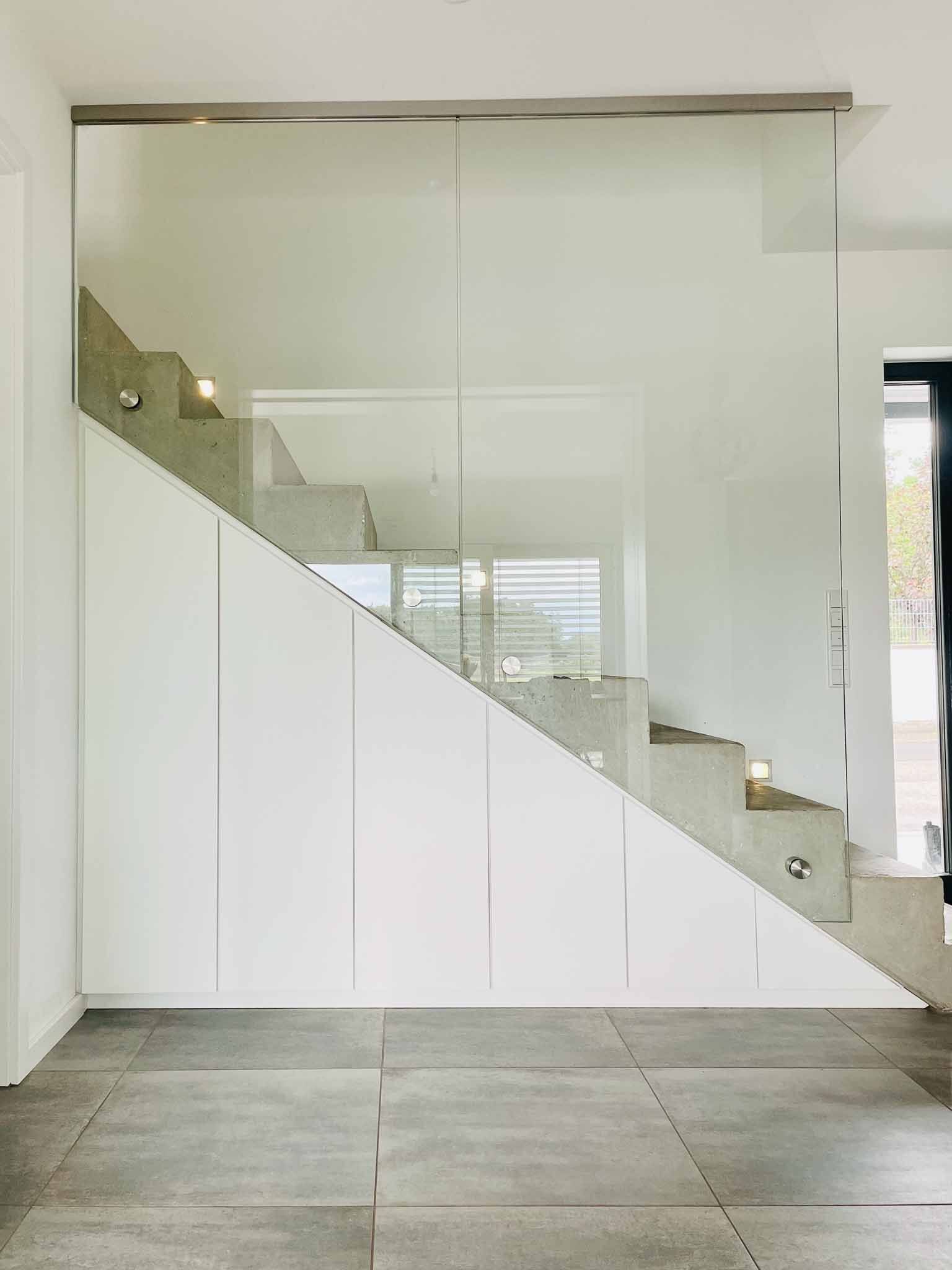 Pautz Möbelmanufaktur - Treppenschrank