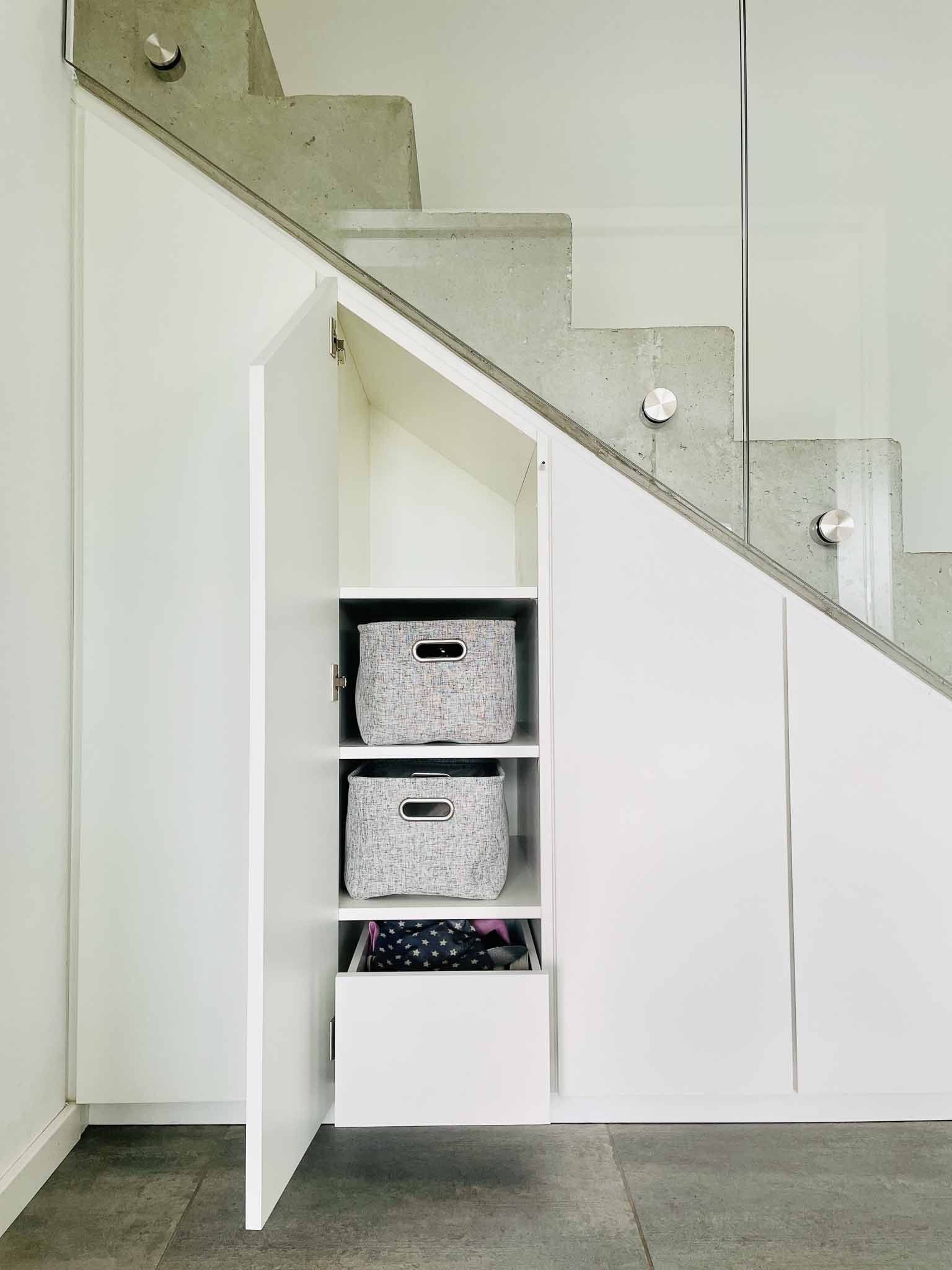 Pautz Möbelmanufaktur - Treppenschrank