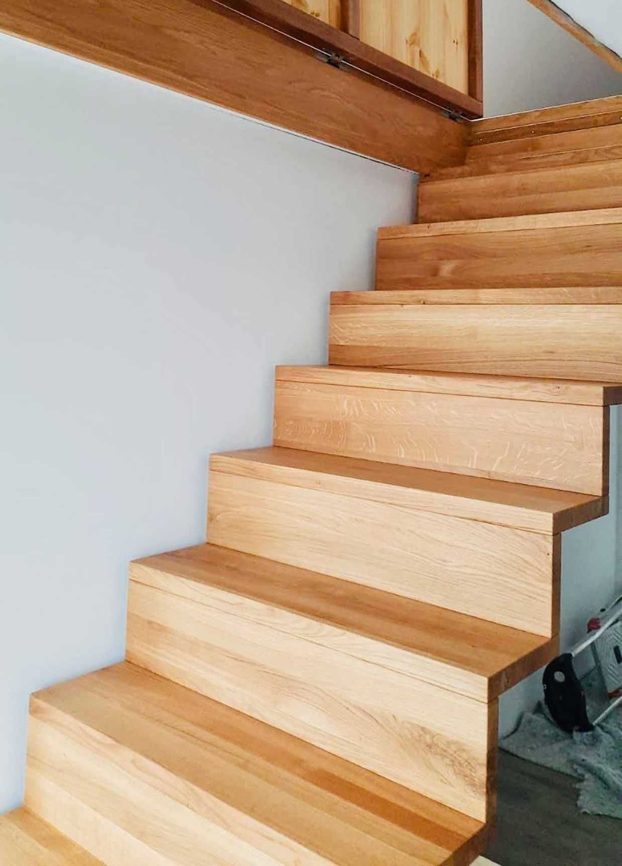 Pautz Möbelmanufaktur -Einbauschrank Treppe