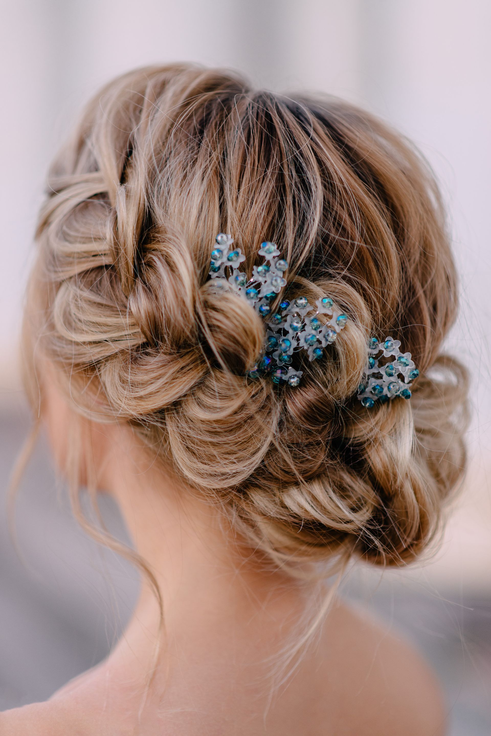 Peigne de christal fleurs bleues