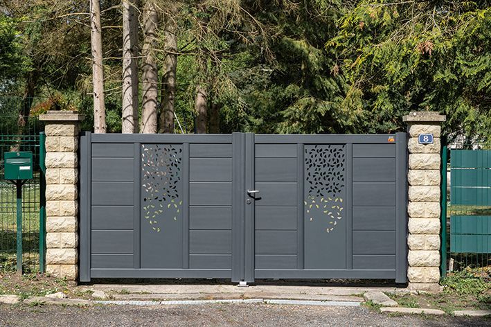 Portail en aluminium