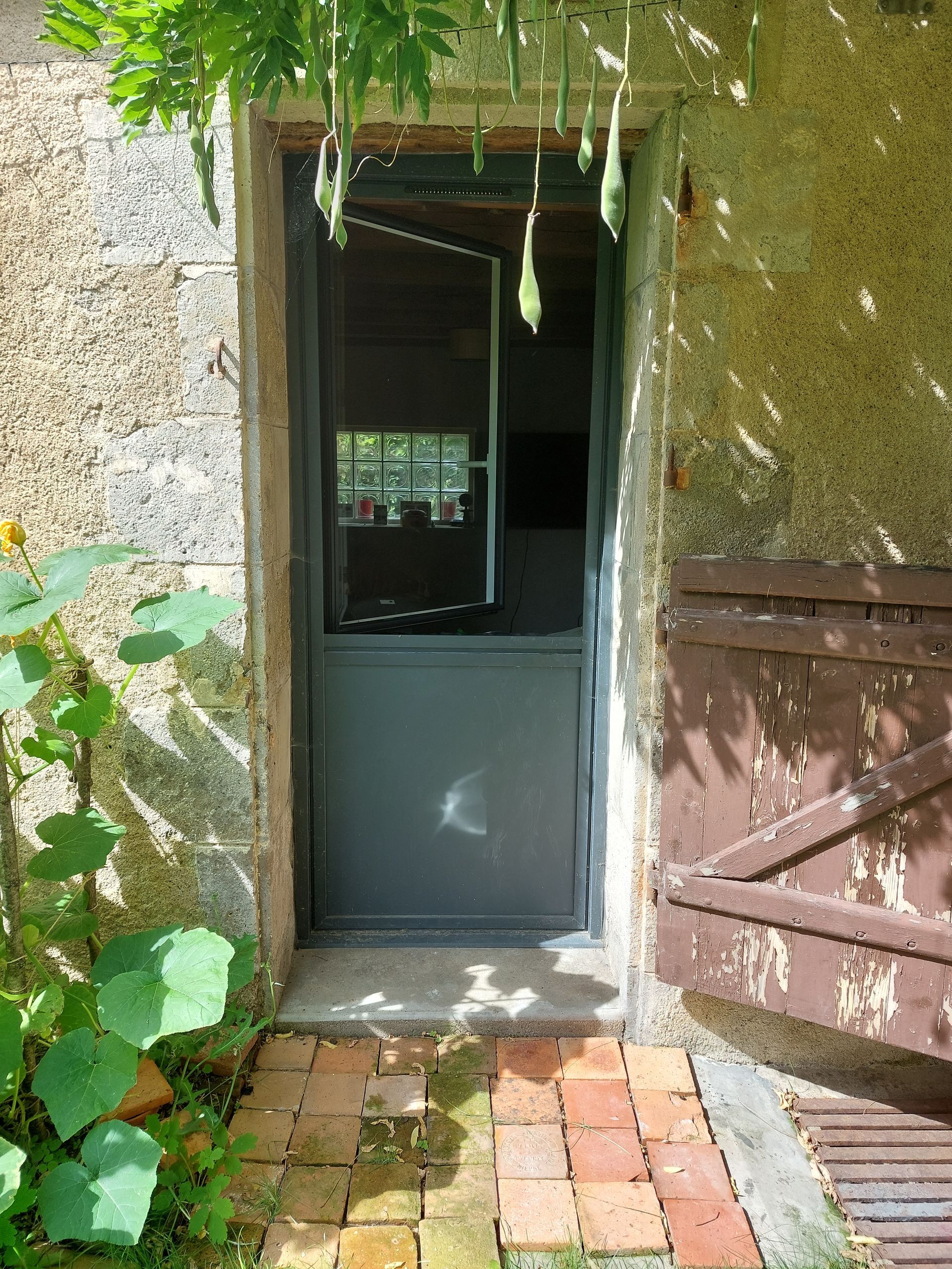 Porte d'entrée en aluminium