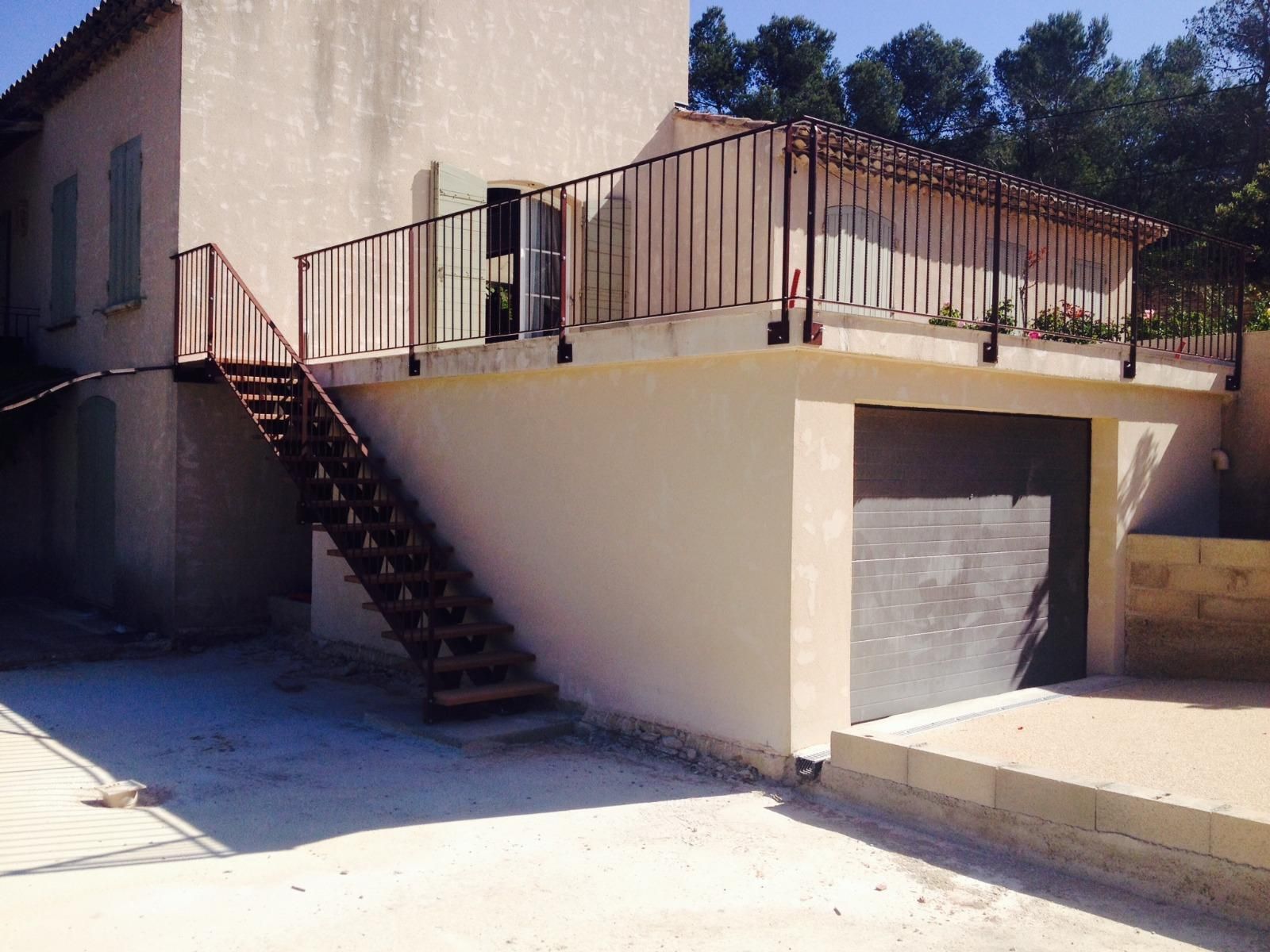 Porte de garage automatisée