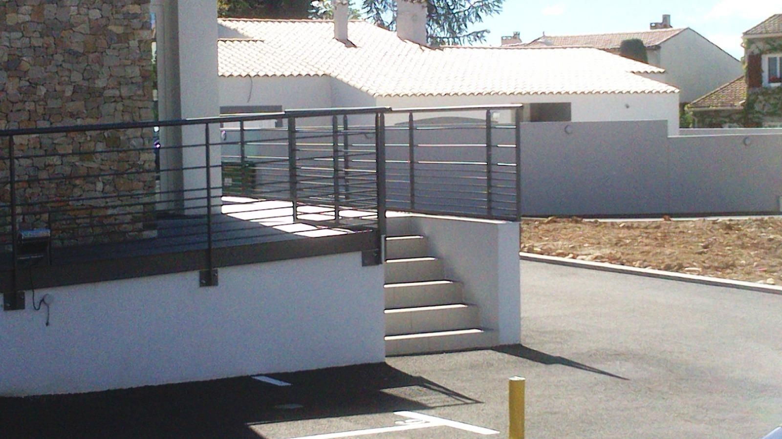 Balustrade en métal noir