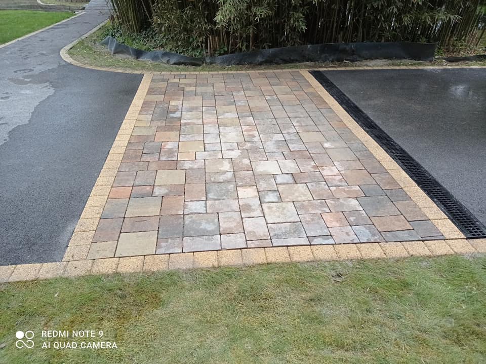 pavage britannia posé