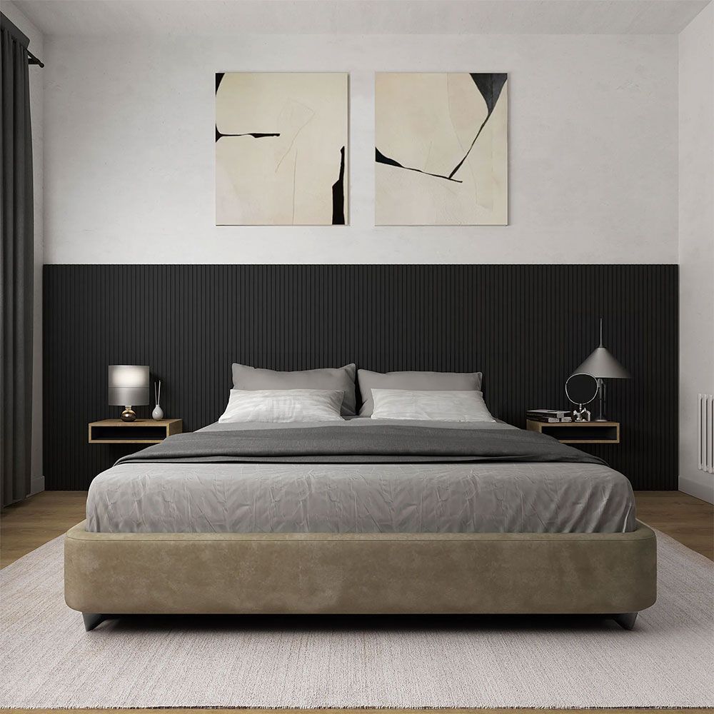 Tablones verticales de madera de color gris oscuro.