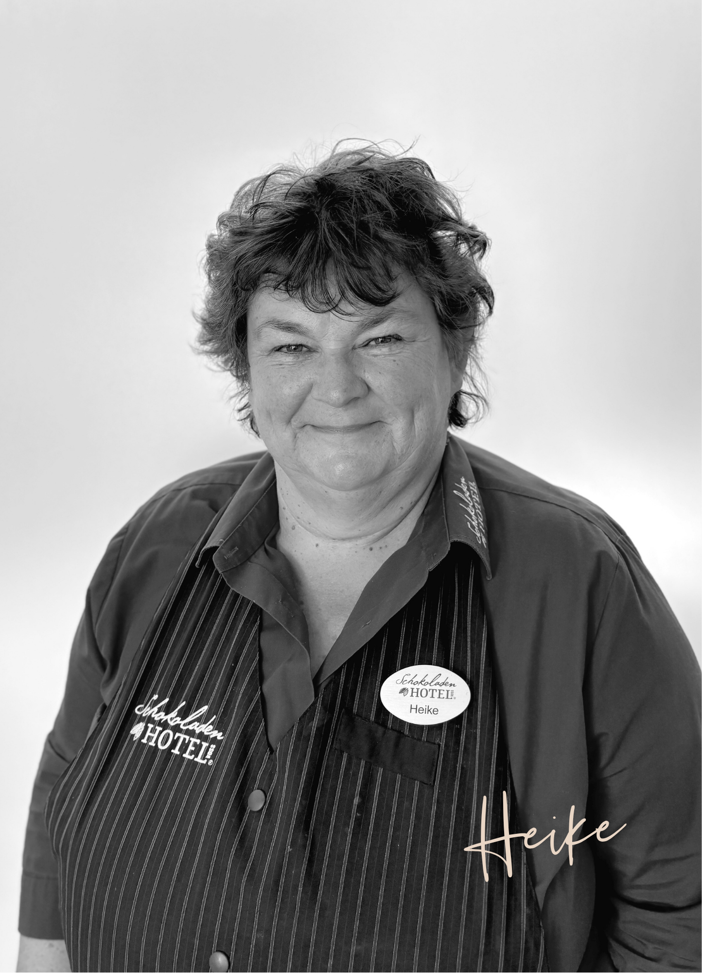 Heike, unsere Frühstücksfee lächelt in die Kamera.