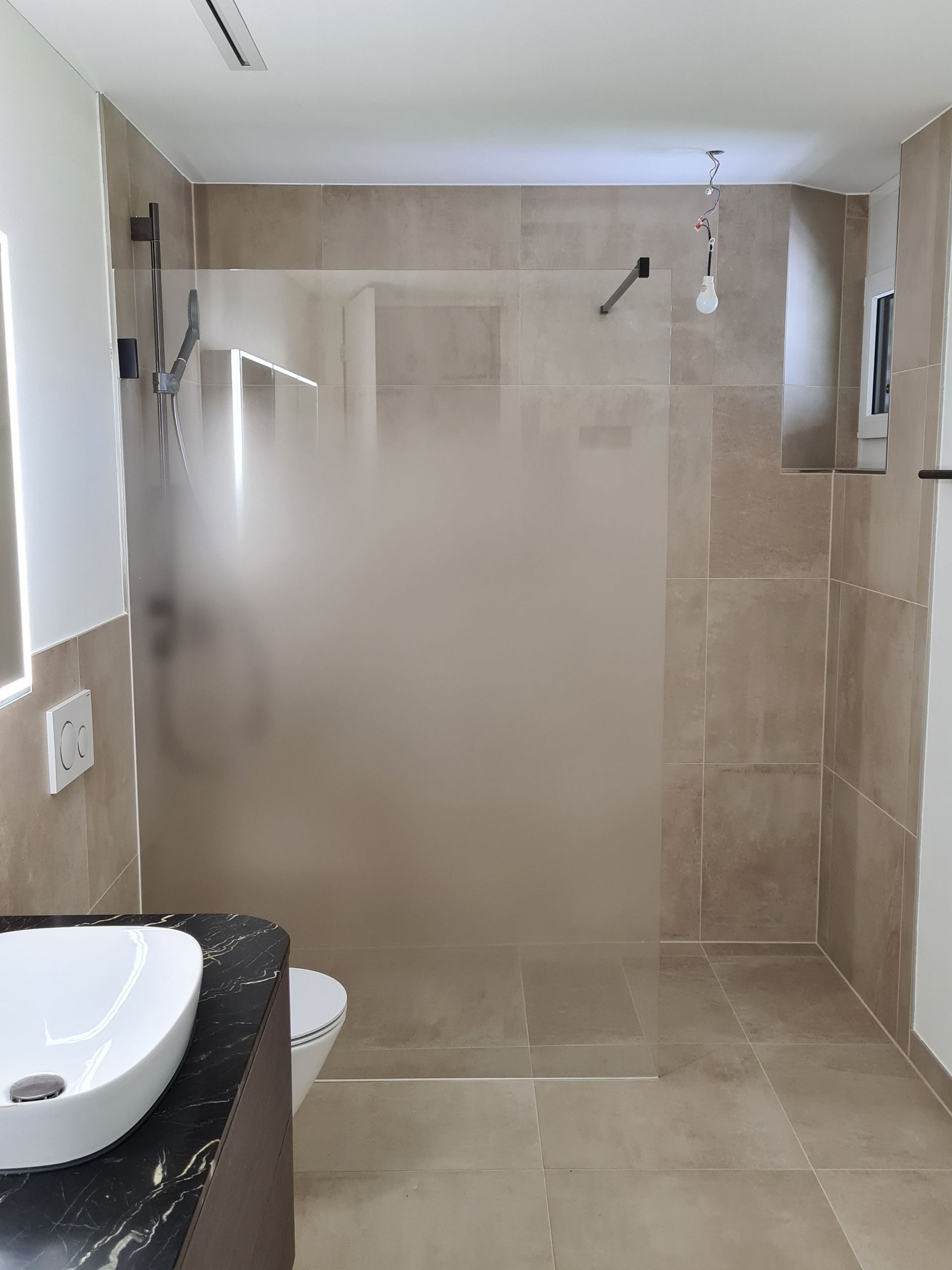 Eckdusche - Glas Schneller GmbH - Rüti