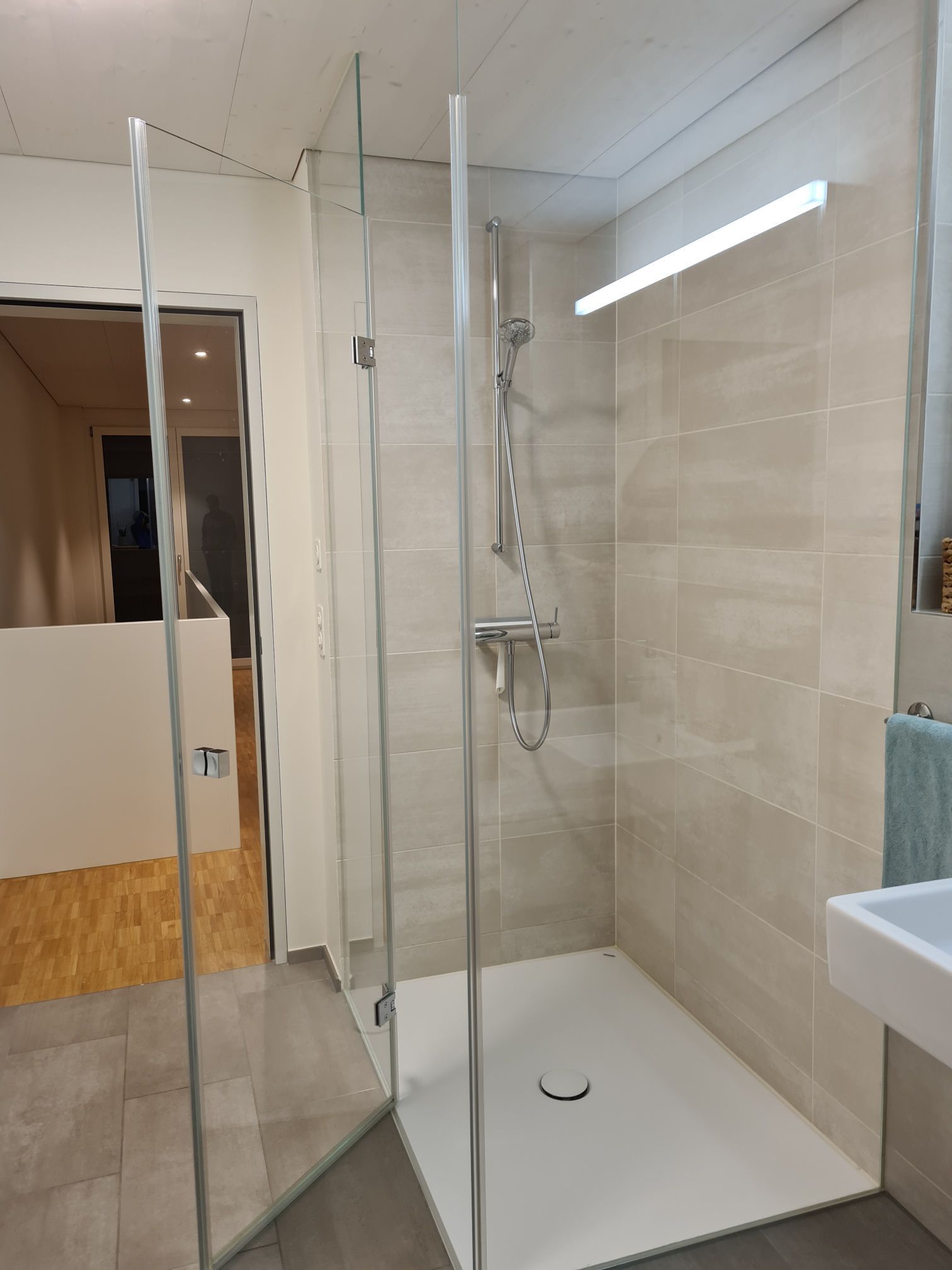 Eckdusche - Glas Schneller GmbH - Rüti