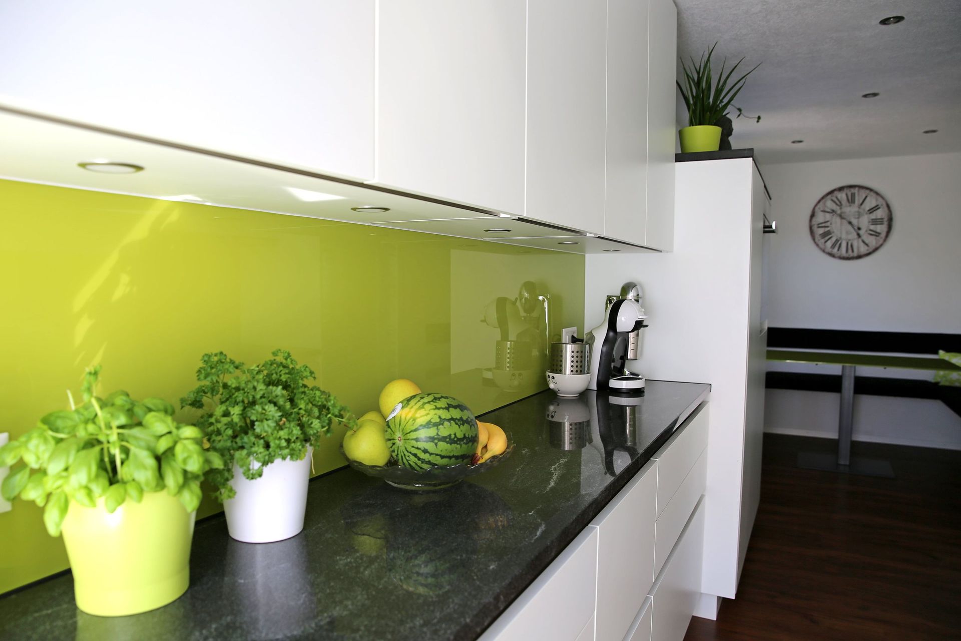 Glasrückwände - Glas Schneller GmbH - Rüti