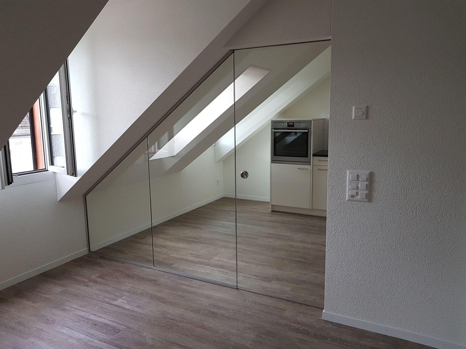 Glastrennwand - Glas Schneller GmbH - Rüti