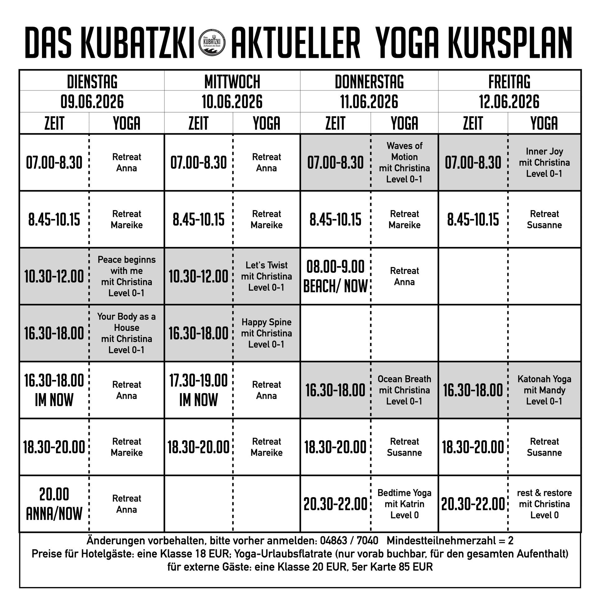 Yoga-Kursplan mit Angabe von Zeiten, Tagen und Kursleitern.