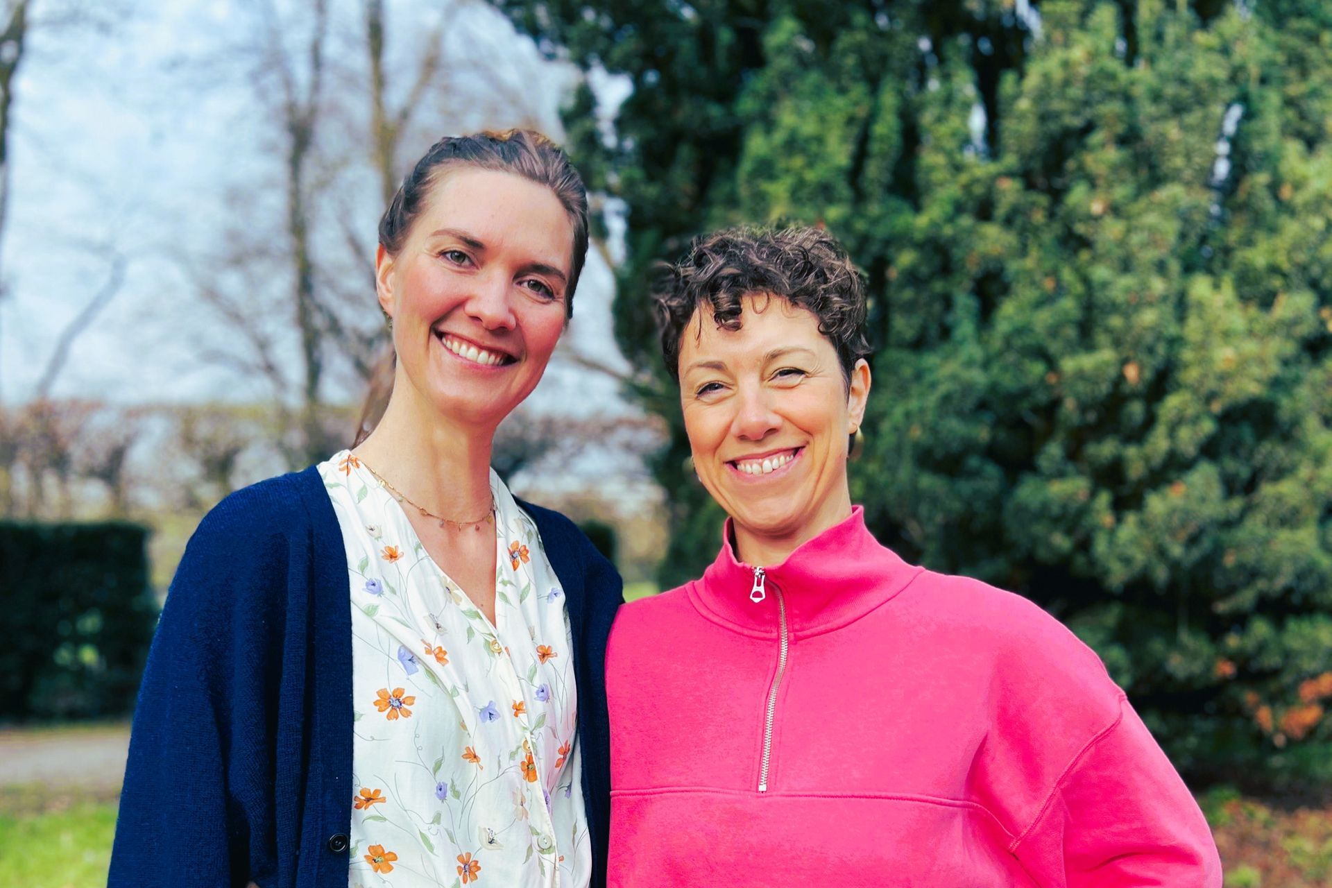 SPINE & SOUL - Rücken-Yoga meets Systemisches Coaching mit Anna Klein und Sarah Neu