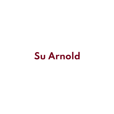Kastanienbrauner Text mit der Aufschrift „Su Arnold“ auf weissem Hintergrund