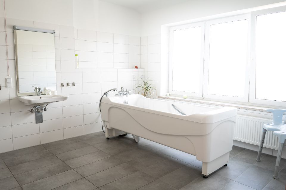 Badezimmer der Senioren-Wohngruppe von Ambulanter Pflegedienst Floß