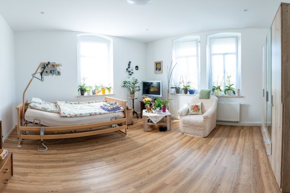 Zimmer der Senioren-Wohngruppe von Ambulanter Pflegedienst Floß