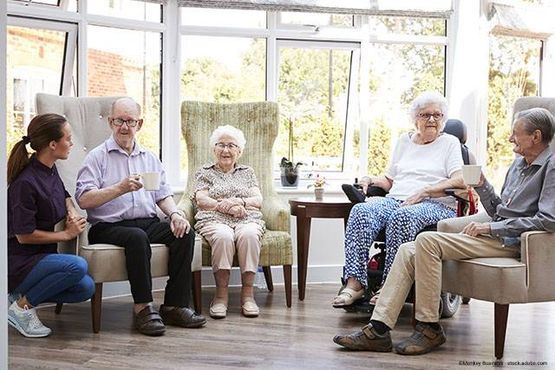Senioren in Wohngemeinschaft von Ambulanter Pflegedienst Floß