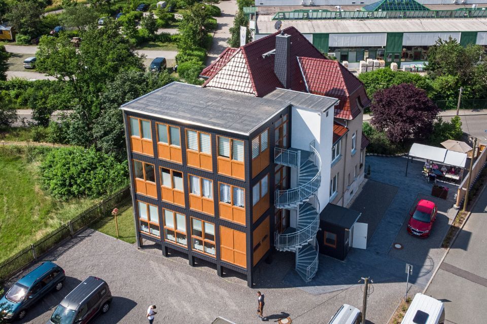 Außenansicht Senioren-Wohngruppe von Ambulanter Pflegedienst Floß