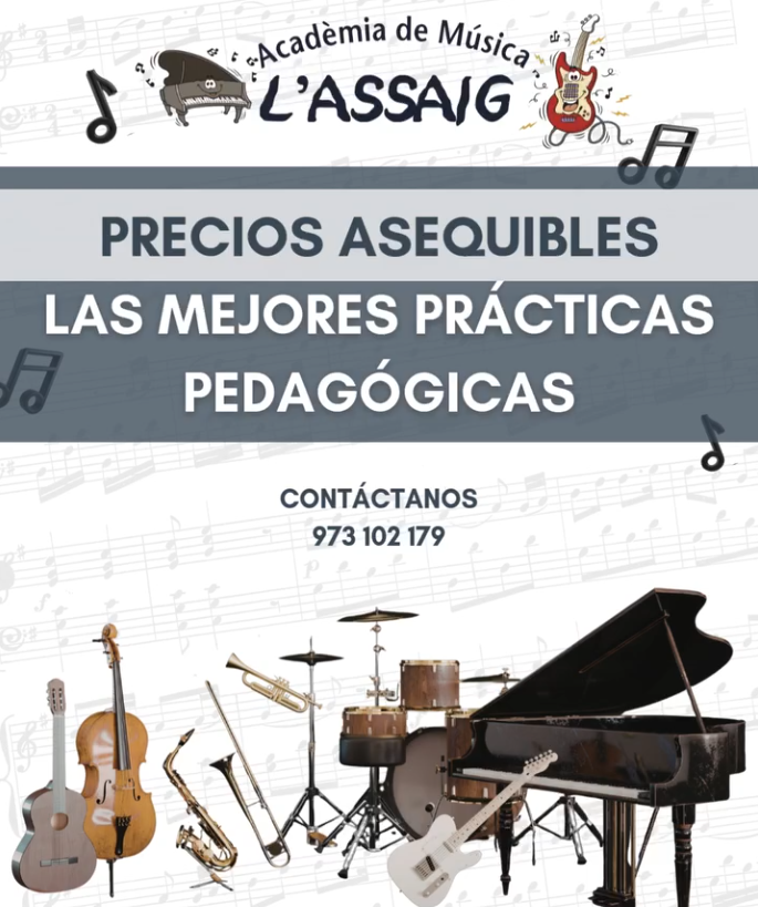 Primer plano de una persona tocando el violín con un arco sobre un fondo oscuro.