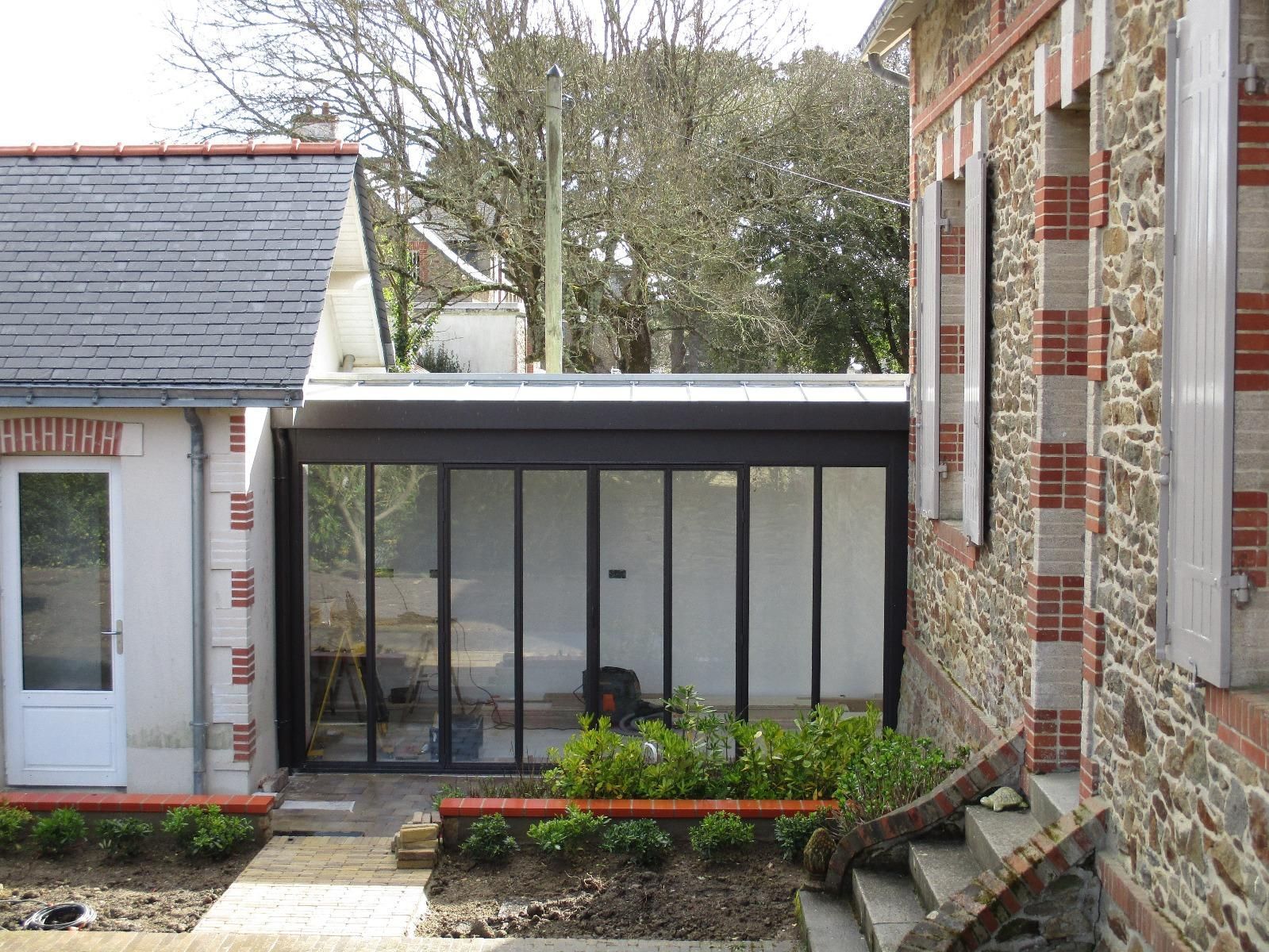 Saint Marc sur Mer - Extension pour relier 2 maisons - Couverture zinc joint debout - F. Akeroyd Architecte Pornichet