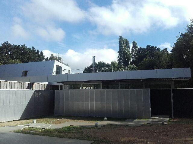 Guérande - Etanchéité toit terrasse isolé - Membrane étanchéité FPO qualité environnementale - Végétalisation Sarnapack - Yohann Chazeaux MO à Pornic et Agence Kenenso architectes à Nantes