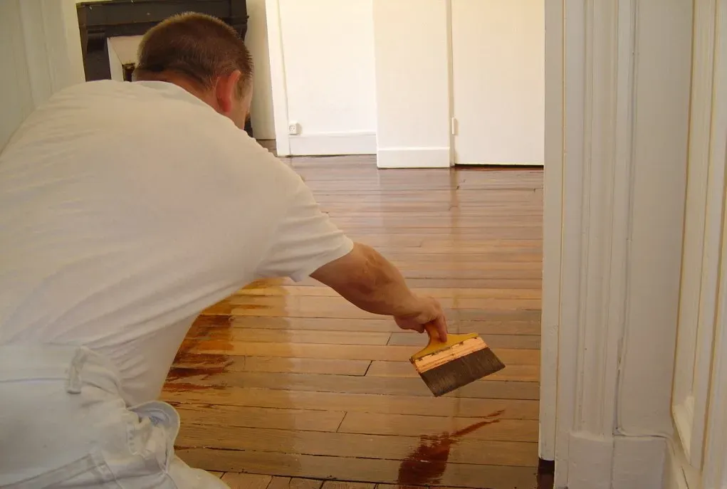 Pose de parquet et vitrification