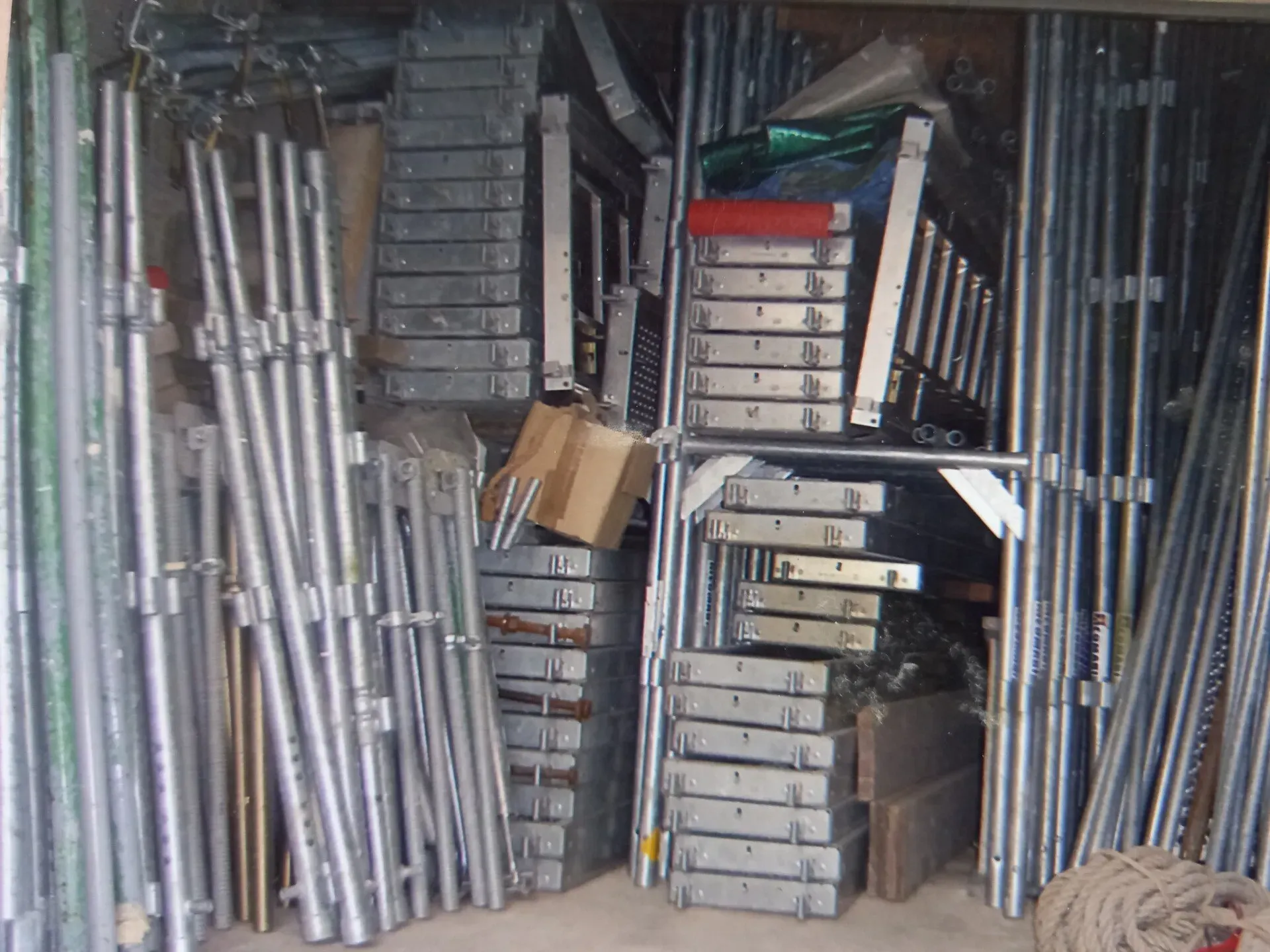 Entrepôt de l'entreprise A. Tamietti à Cachan