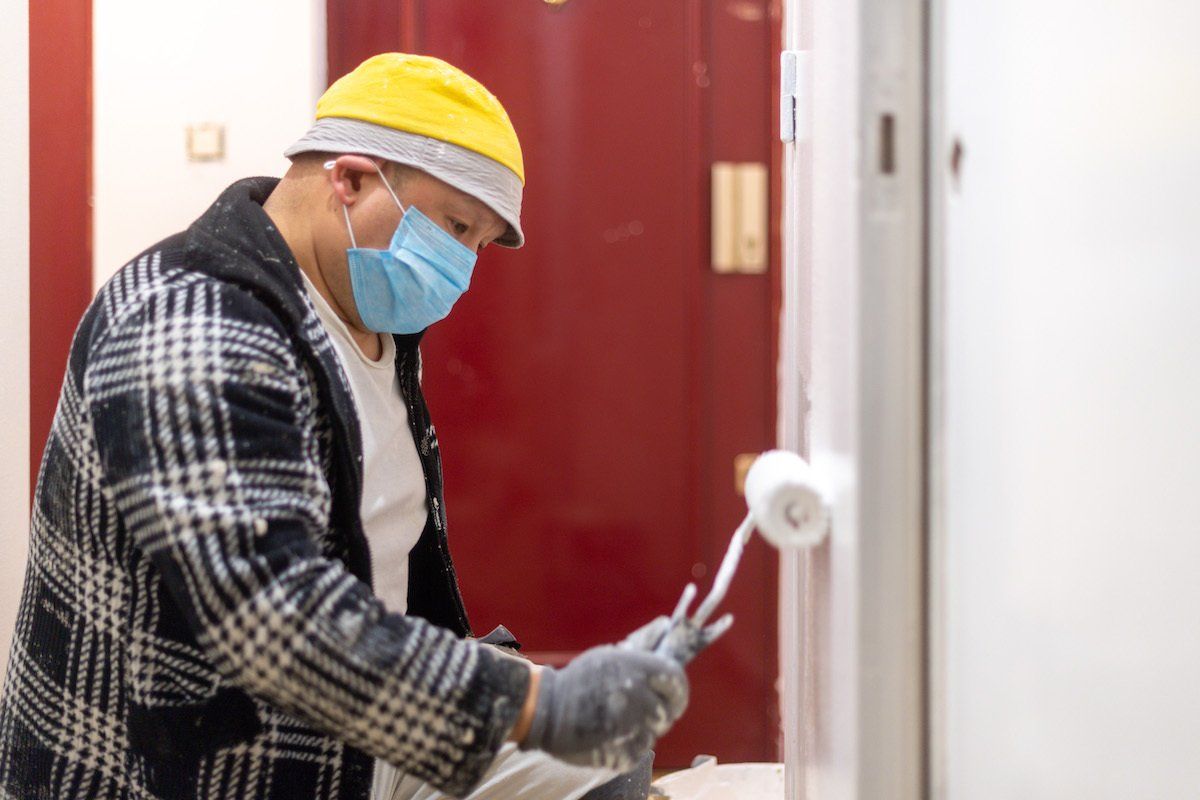 Décoration intérieure : peinture par un peintre