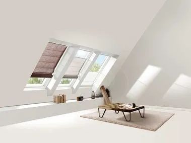 Raffrollo im Wohnzimmer